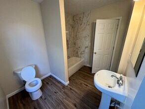 1608-1610-1610 E Fulton St in Columbus, OH - Building Photo - Building Photo