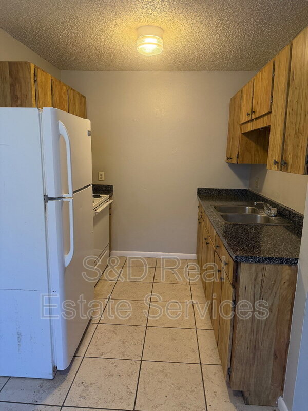 3020 Allred Dr in Auburndale, FL - Building Photo - Building Photo