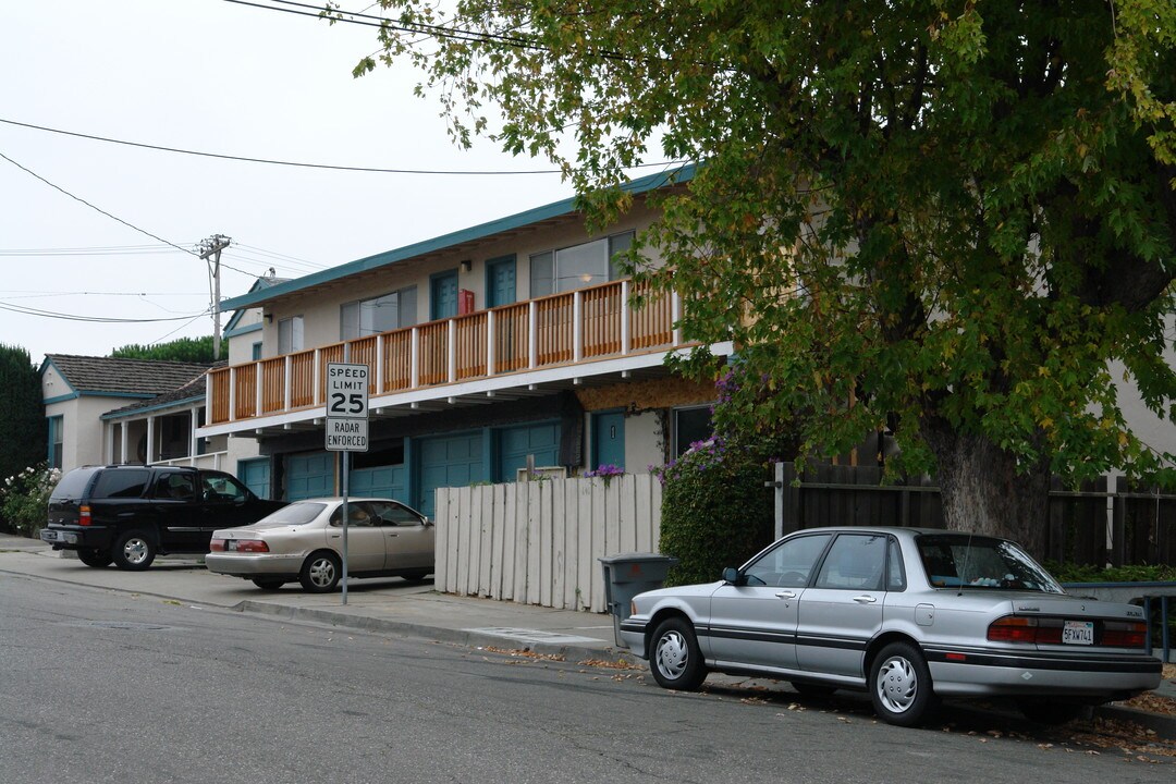 601 San Anselmo Ave S in San Bruno, CA - Building Photo