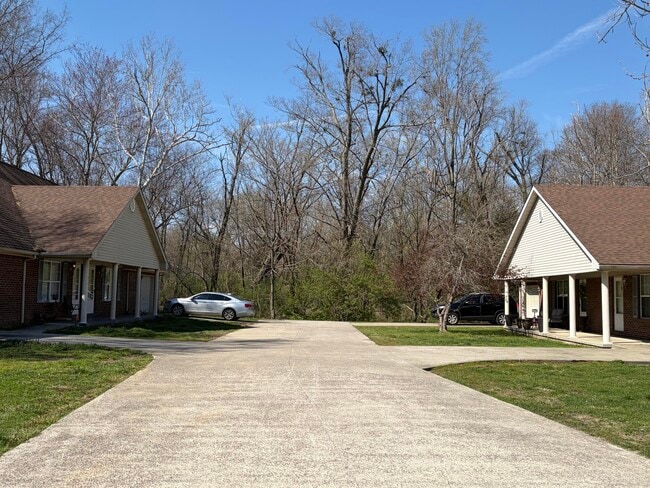 property at 207 Elm St