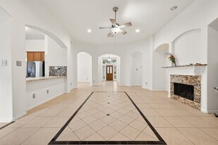 11406 Rock Bridge Ln in Sugar Land, TX - Building Photo