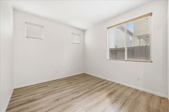 3621 el Dala Ln in Sacramento, CA - Building Photo - Building Photo