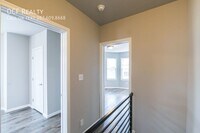 5501 Spring St photo'