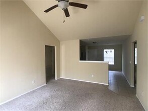940 Meadowridge Dr in Centerton, AR - Building Photo - Building Photo