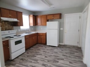 1598 Henley St in Orangeburg, SC - Building Photo - Building Photo