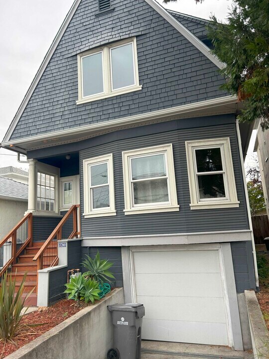 3780 Ruby St in Oakland, CA - Building Photo