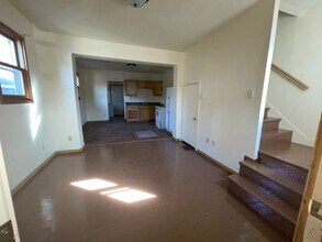 122 W 9th Ave in Mitchell, SD - Building Photo - Building Photo