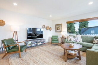 11704 20th St NE in Lake Stevens, WA - Building Photo - Building Photo