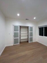 1290 Sawyer Ave in Simi Valley, CA - Building Photo - Building Photo