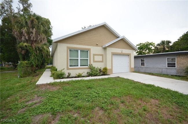 3312 Armstrong Ct in Ft. Myers, FL - Building Photo - Building Photo