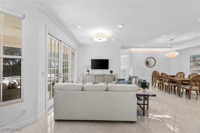 193 Colonade Cir in Naples, FL - Building Photo - Building Photo