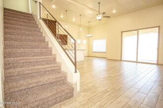 7825 Enchanted View Dr in El Paso, TX - Building Photo - Building Photo