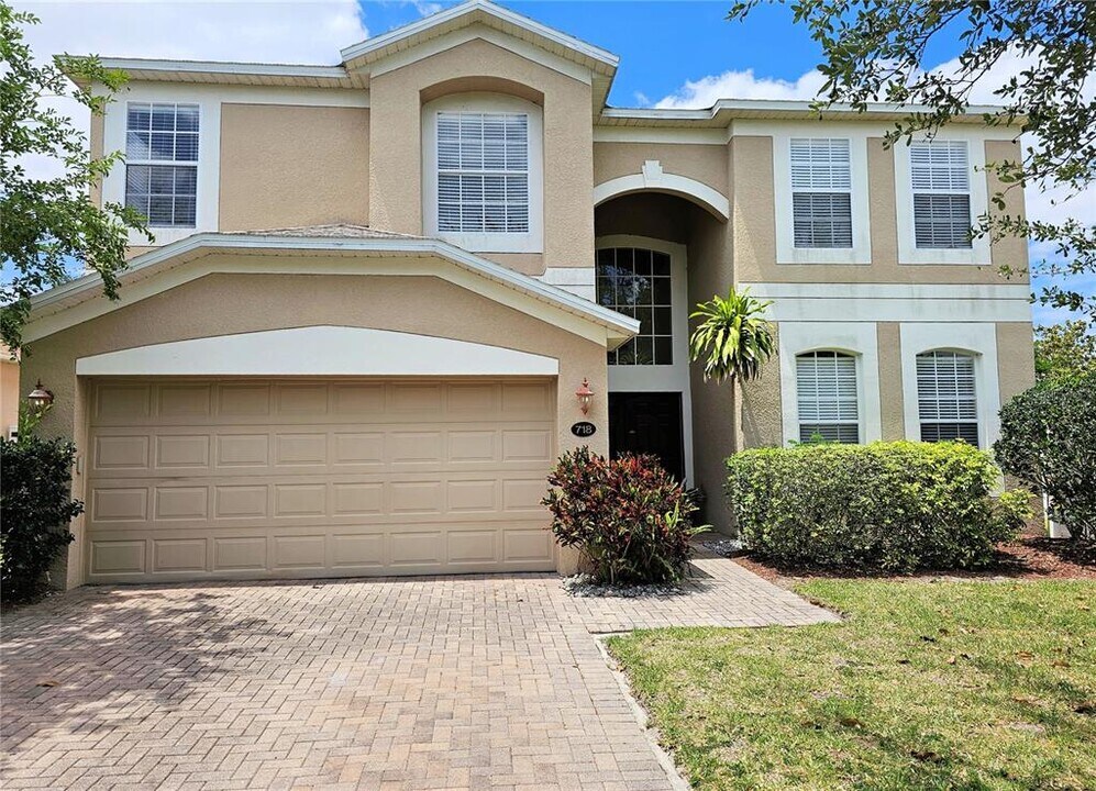 718 Willett Dr in Winter Garden, FL - Building Photo