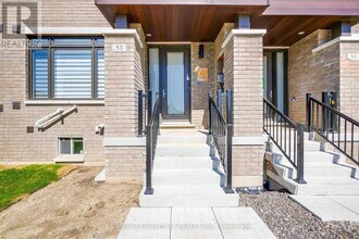 53 Ravenbury St in Brampton, ON - Building Photo - Building Photo