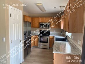 6651 Cache Dr in Colorado Springs, CO - Building Photo - Building Photo