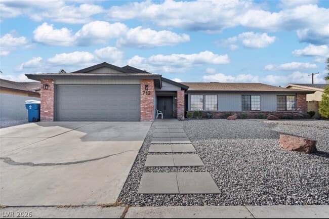 712 Glen Abbey Cir in Las Vegas, NV - Building Photo - Building Photo