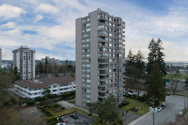 the Statesman in New Westminster, BC - Building Photo - Building Photo