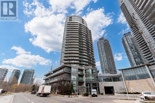 15-1715 Legion Rd in Toronto, ON - Building Photo - Building Photo
