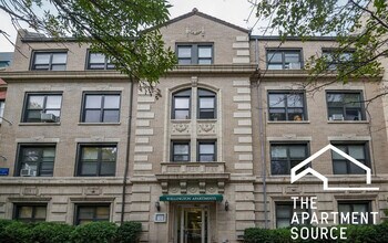 540 W Wellington Ave in Chicago, IL - Building Photo - Building Photo