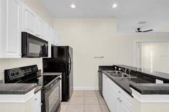 1384 Lake Baldwin Ln in Orlando, FL - Building Photo - Building Photo