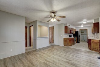 1300 Winnipeg Dr in Yukon, OK - Building Photo - Building Photo