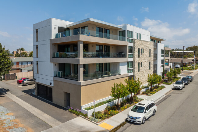 Oak & Madison in Carlsbad, CA - Building Photo - Building Photo