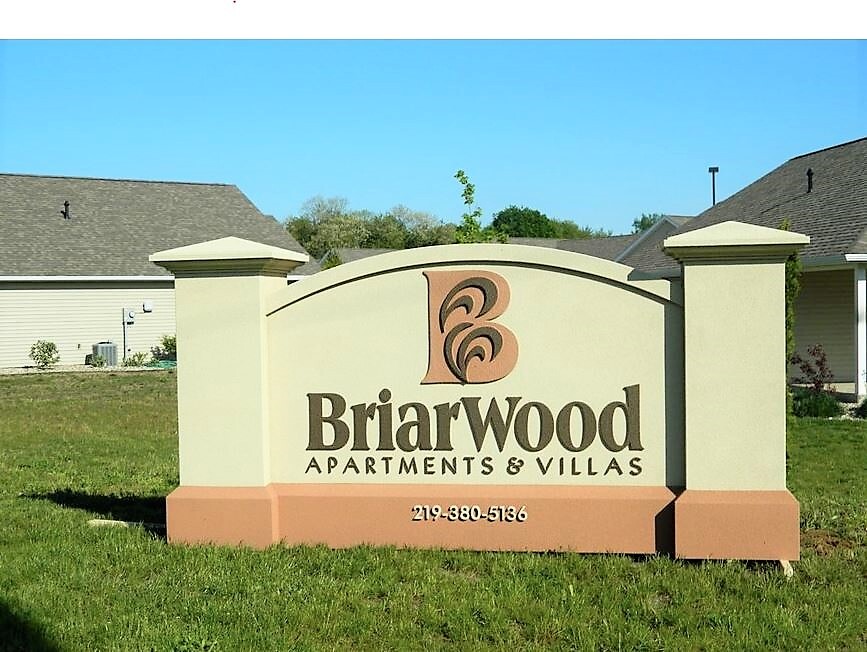 Briarwood Apartments and Villas Photo