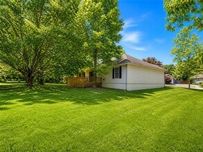 1 Mills Ln in Bella Vista, AR - Building Photo - Building Photo