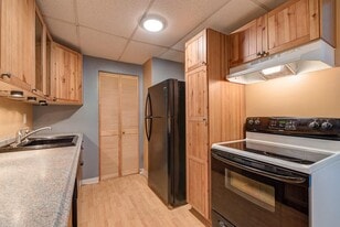 1560 Douglas Ave in North Providence, RI - Building Photo