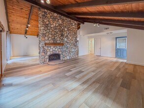 5142 Sandpiper Way in Oxnard, CA - Building Photo - Building Photo