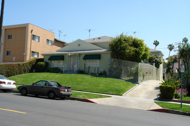 350 S Alexandria Ave in Los Angeles, CA - Building Photo - Building Photo