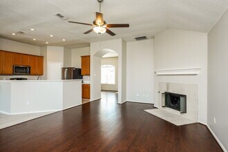 2133 Acorn Grove in Mesquite, TX - Building Photo - Building Photo