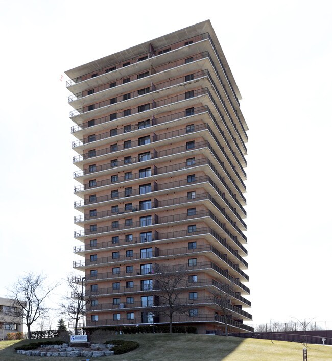 Beacon Tower Apartments in Waterloo, ON