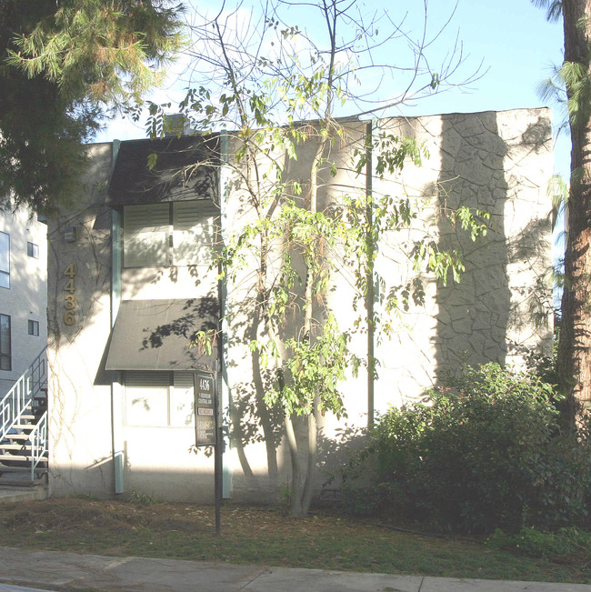 4436 Ventura Canyon Ave in Sherman Oaks, CA - Building Photo - Building Photo