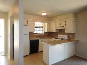 5728 S Vancouver Ave in Tulsa, OK - Building Photo - Building Photo