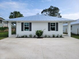 3800 SE Lee St in Stuart, FL - Building Photo