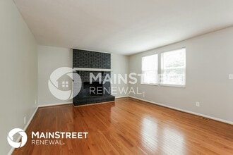 3176 March Terrace in Cincinnati, OH - Building Photo - Building Photo