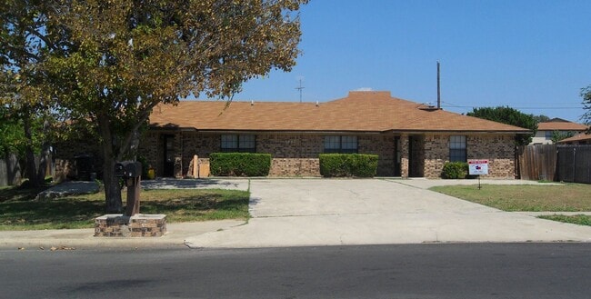3802 Hereford Ln, Unit # A