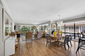 605 Brackenwood Cove in Palm Beach Gardens, FL - Building Photo - Building Photo