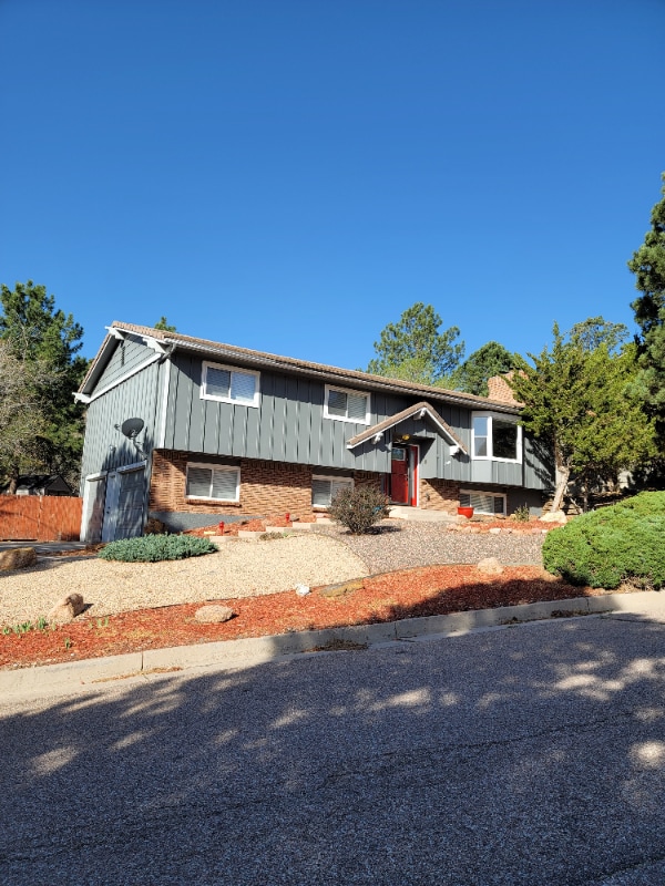 7010 Buckhorn Cir in Colorado Springs, CO - Building Photo - Building Photo