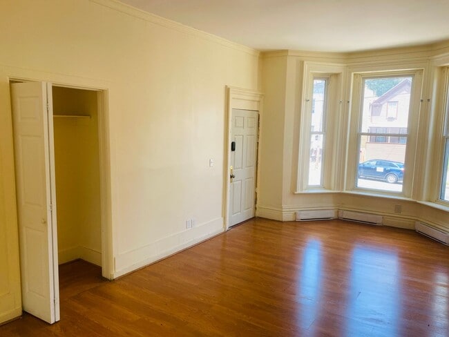 362 Clinton Ave in Albany, NY - Building Photo - Building Photo