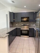 757 NW Bayard Ave in Port St. Lucie, FL - Building Photo - Building Photo