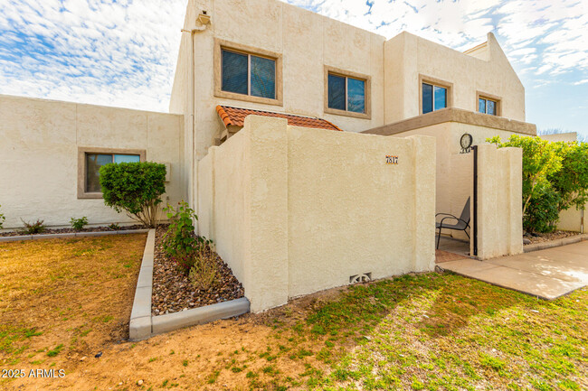 7817 E Valley Vista Dr in Scottsdale, AZ - Building Photo - Building Photo