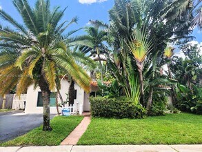 7509 Arthur St in Hollywood, FL - Building Photo - Building Photo