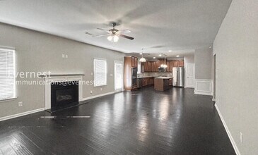 8095 Nolan Trail in Snellville, GA - Building Photo - Building Photo