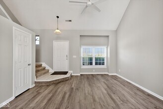 10769 Park Vista Ct in Fishers, IN - Building Photo - Building Photo