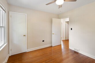 559 Bailey St in Mars Hill, NC - Building Photo - Building Photo