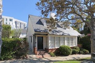 10325-10327 /2 Ashton Ave in Los Angeles, CA - Building Photo