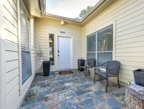 22206 Meadowrock Dr in Spring, TX - Building Photo - Building Photo