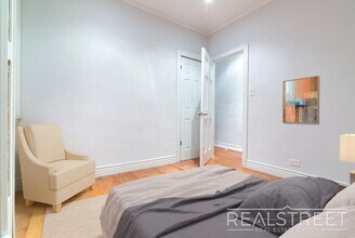 1 Bed In Prime Brooklyn Heights in Brooklyn, NY - Building Photo - Building Photo